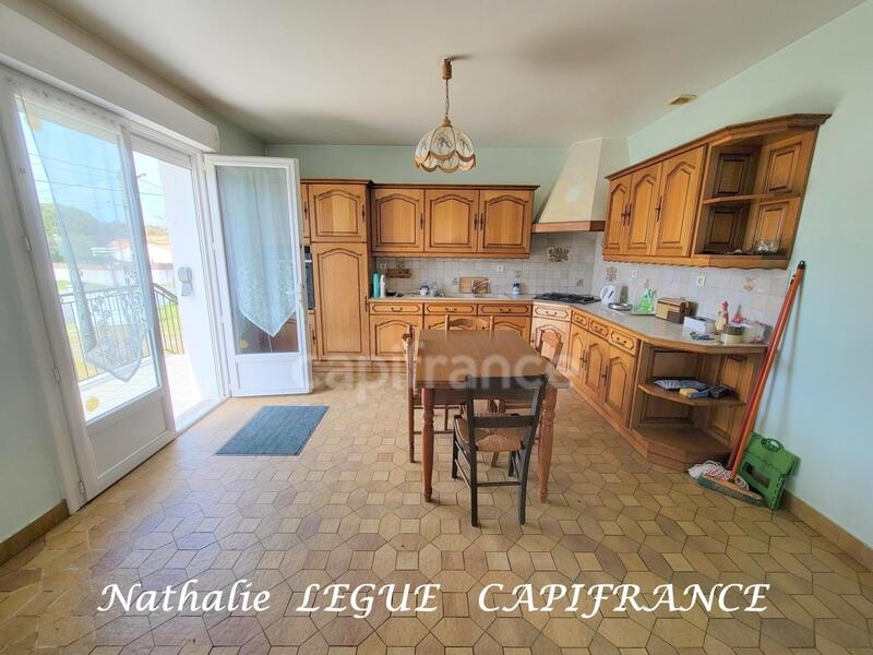 Maison - 196 m² - 11 pièces