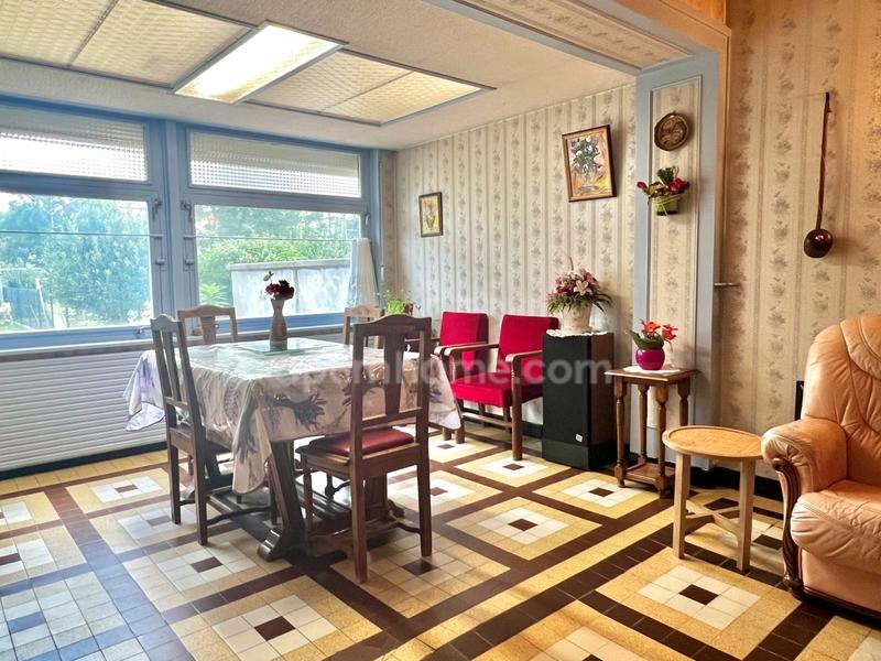 Maison - 86 m² - 4 pièces