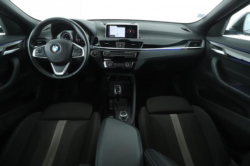 Bmw X2 sDrive18i Dkg7 136 ch