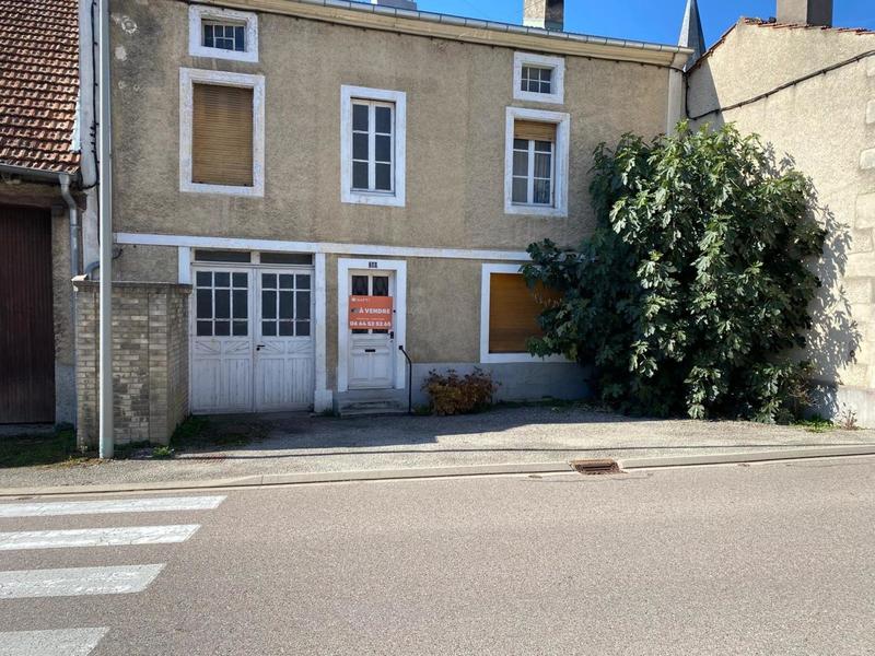 Maison - 110 m² - 7 pièces