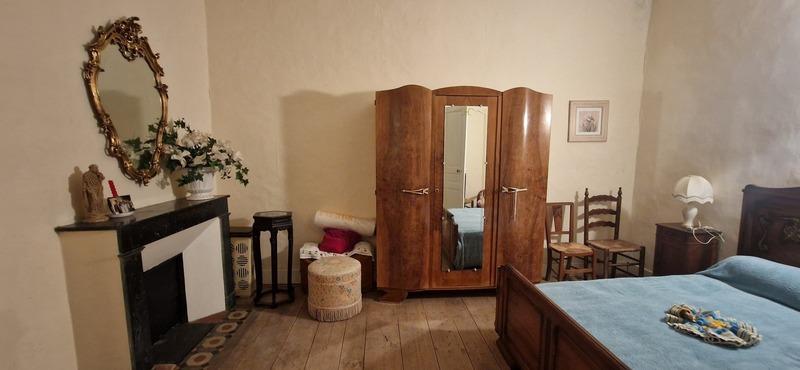 Maison - 200 m² - 6 pièces