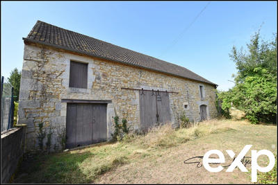 Maison - 140 m² - 1 pièce