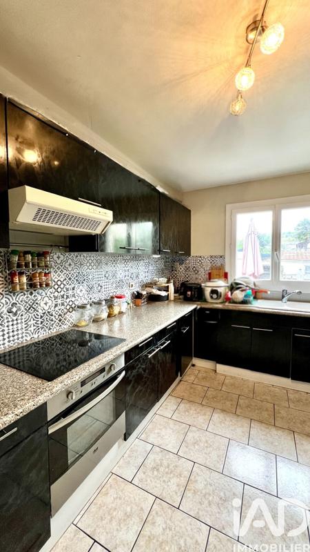 Maison - 82 m² - 4 pièces