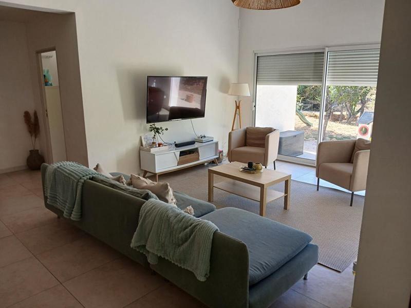 Maison - 230 m² - 8 pièces