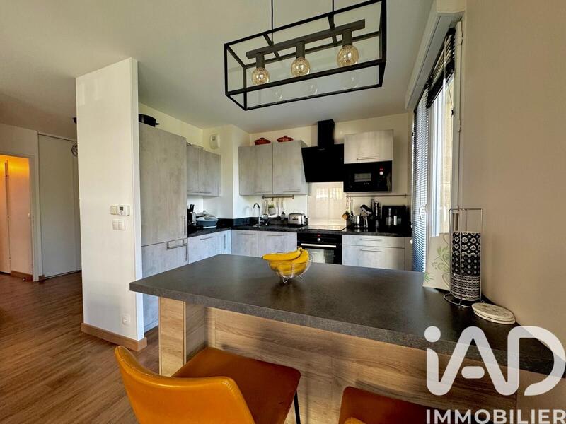 Appartement - 77 m² - 4 pièces