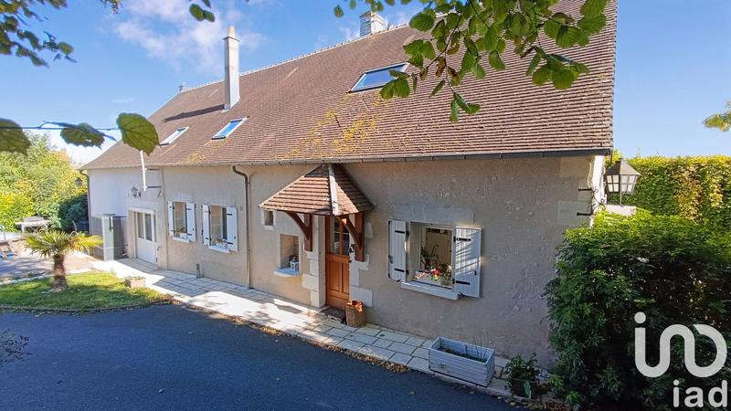 Maison - 222 m² - 9 pièces