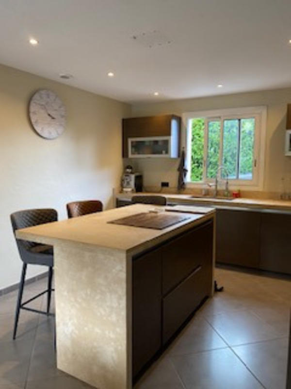 Maison - 166 m² - 7 pièces