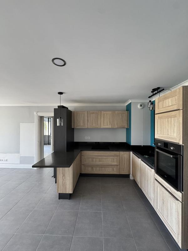 Appartement - 90 m² - 4 pièces