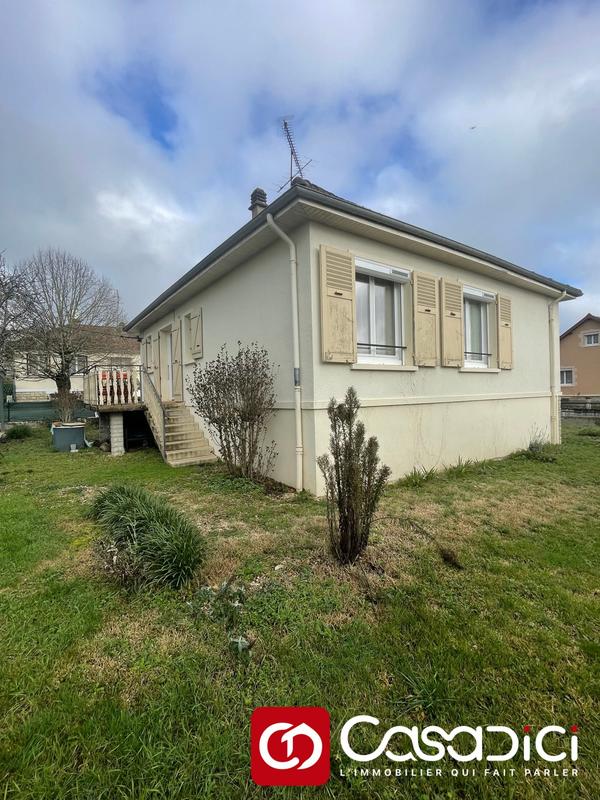Maison - 90 m² - 4 pièces
