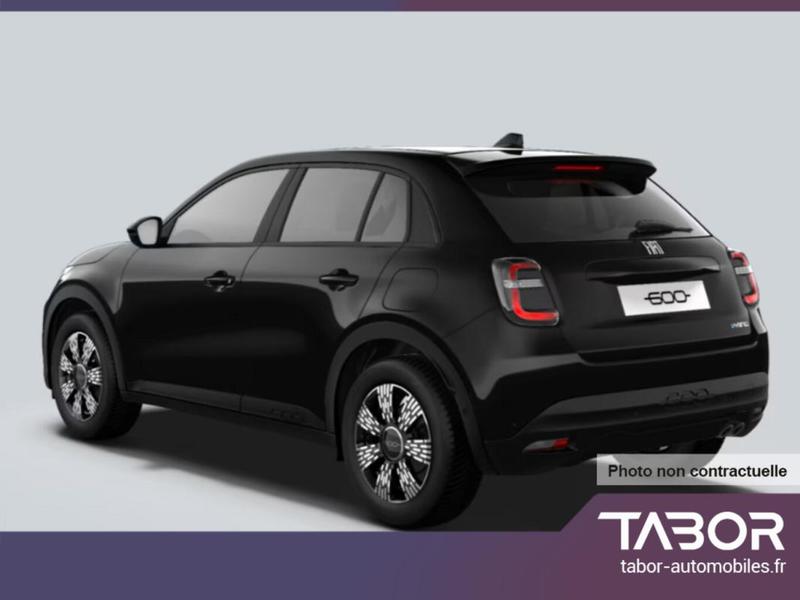 Fiat 600 Hybrid 145 Icon Cam Gps 2xPDC Adml Hiv