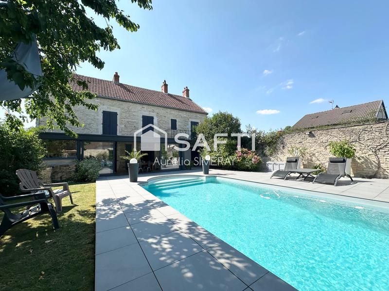 Maison - 155 m² - 6 pièces