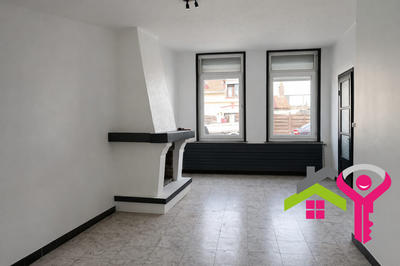 Maison - 100 m² - 3 pièces