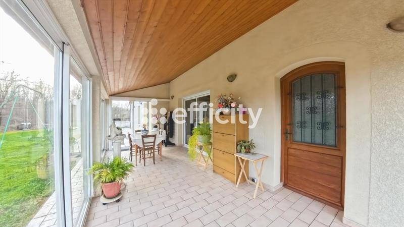 Maison - 178 m² - 7 pièces