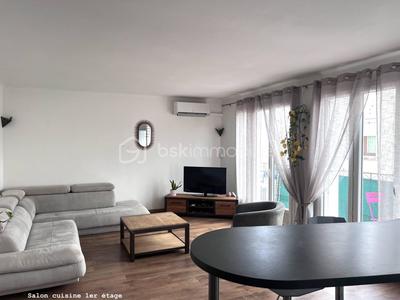 Maison - 152 m² - 6 pièces