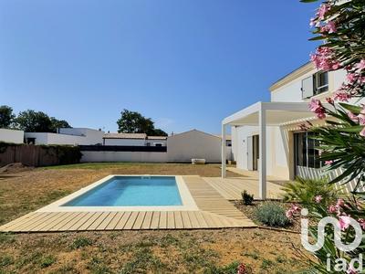 Maison - 165 m² - 6 pièces