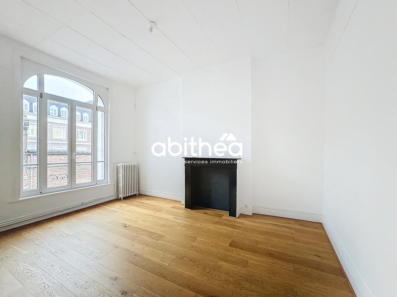 Maison - 194 m² - 8 pièces