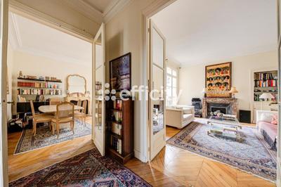 Appartement - 120 m² - 4 pièces