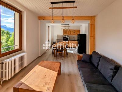 Appartement - 72 m² - 4 pièces