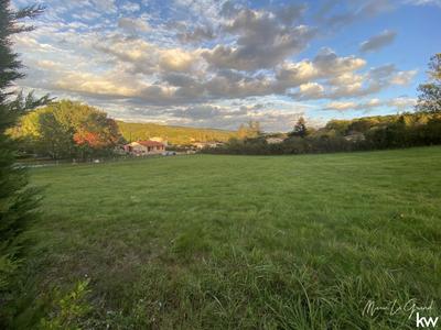 Terrain constructible - 4 881 m²