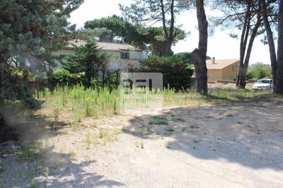 Terrain constructible - 1 203 m²