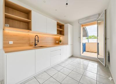 Appartement - 79 m² - 4 pièces