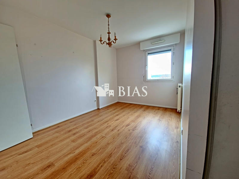 Appartement - 89 m² - 4 pièces