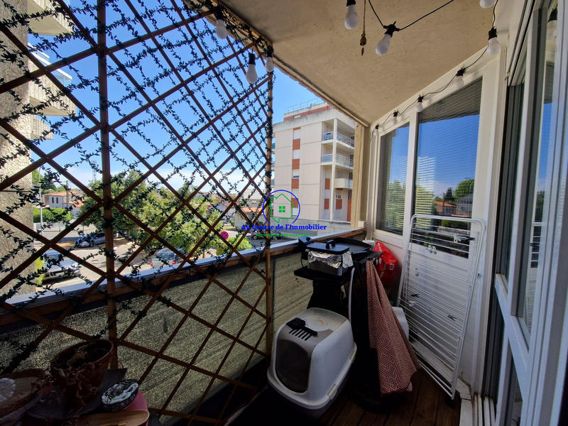 Appartement - 83 m² - 4 pièces