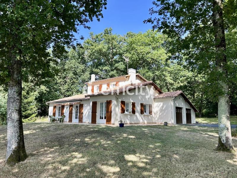 Maison - 130 m² - 5 pièces