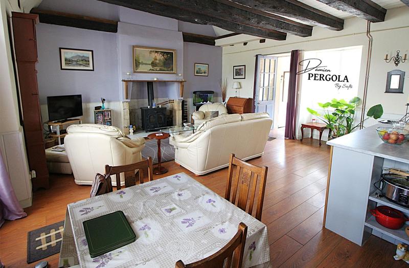 Maison - 237 m² - 11 pièces