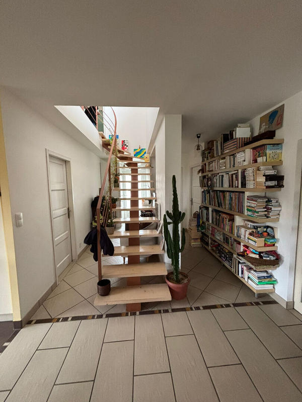 Maison - 183 m² - 10 pièces