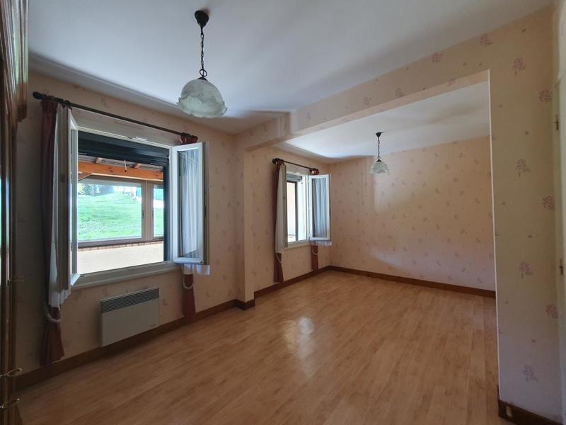 Maison - 115 m² - 4 pièces