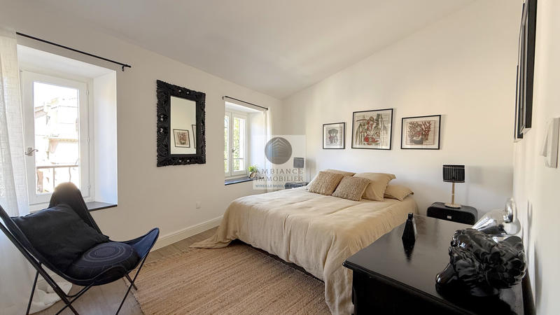 Appartement - 129 m² - 5 pièces