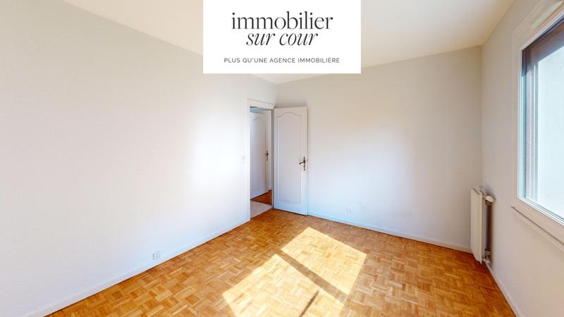 Appartement - 83 m² - 4 pièces