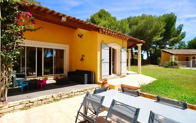 Villa - 250 m² - 6 pièces