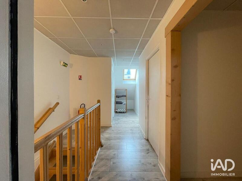 Local commercial - 146 m²