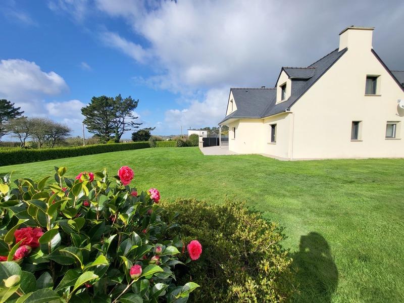 Maison - 172 m² - 9 pièces