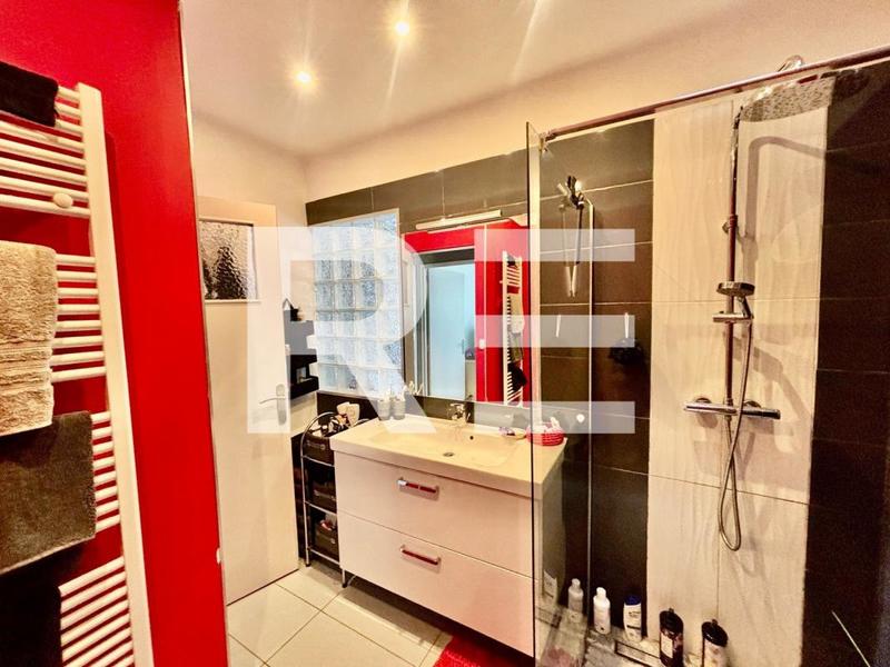 Maison - 103 m² - 5 pièces