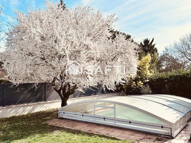 Maison - 172 m² - 6 pièces