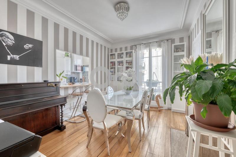 Appartement - 79 m² - 4 pièces