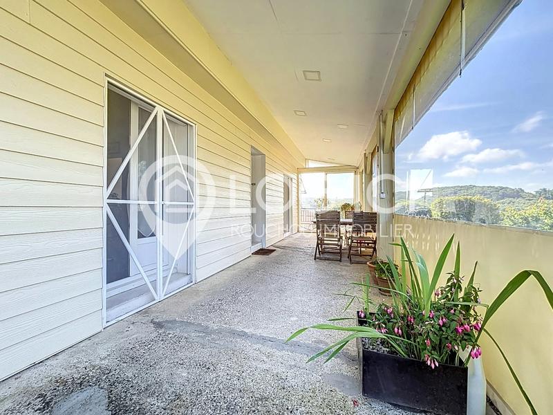 Maison - 120 m² - 6 pièces