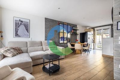 Maison - 78 m² - 5 pièces