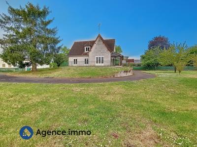 Maison traditionnelle - 120 m² - 7 pièces