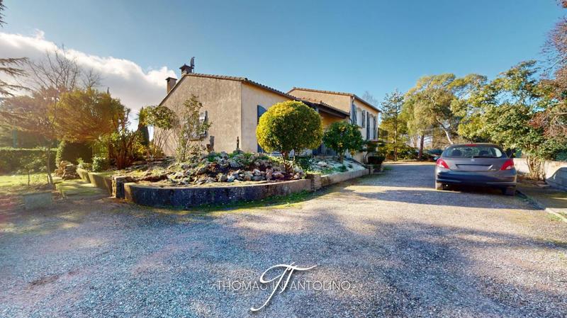 Maison - 155 m² - 5 pièces