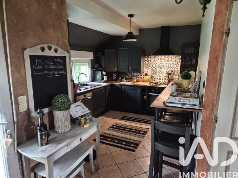 Maison - 99 m² - 4 pièces