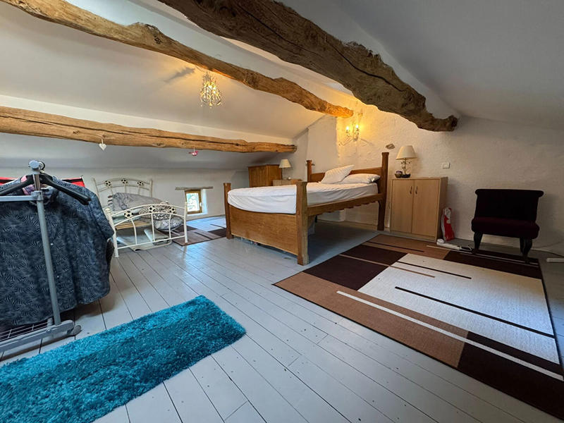 Maison - 130 m² - 6 pièces