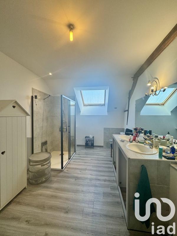 Maison - 194 m² - 5 pièces