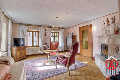 Maison traditionnelle - 134 m² - 5 pièces