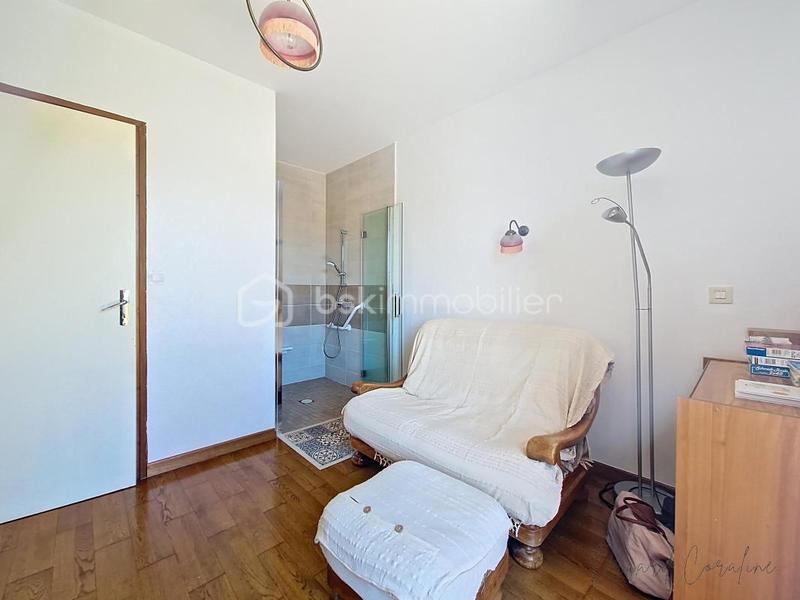 Maison - 143 m² - 6 pièces