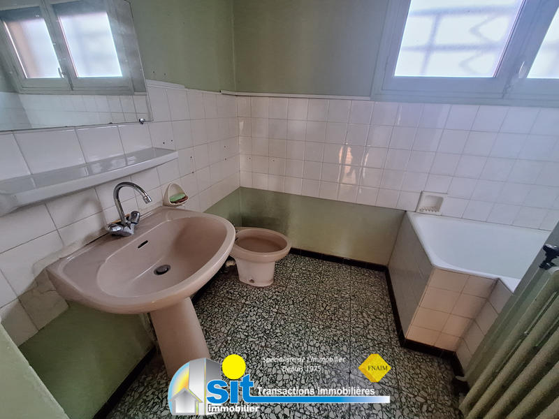 Maison - 186 m² - 10 pièces