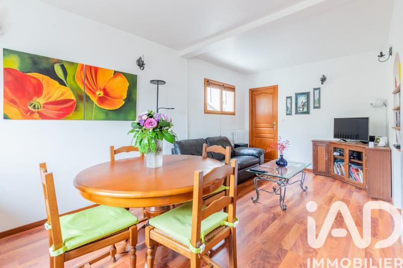 Maison - 91 m² - 4 pièces